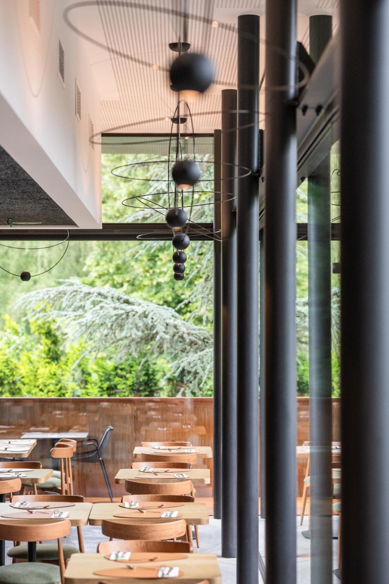 Hostellerie La Claire Fontaine, Logis Hotels & Spa Ла-Рош-ан-Арден Экстерьер фото